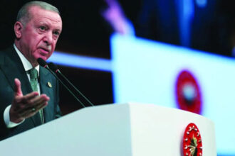 Erdogan: Turkiye continuará su empeño por levantar las sanciones internacionales impuestas a Siria