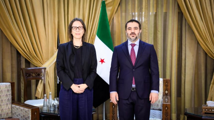 Canciller de Siria recibe a Enviada Especial del Reino Unido