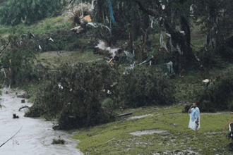 Decenas de muertos y varios adolescentes desaparecidos por inundaciones en Texas, Estados Unidos