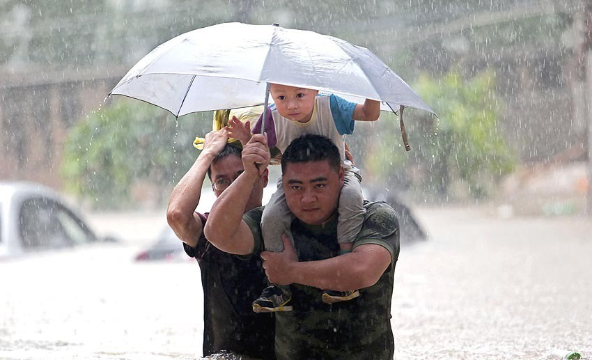 Miles de evacuados debido a las fuertes lluvias en China